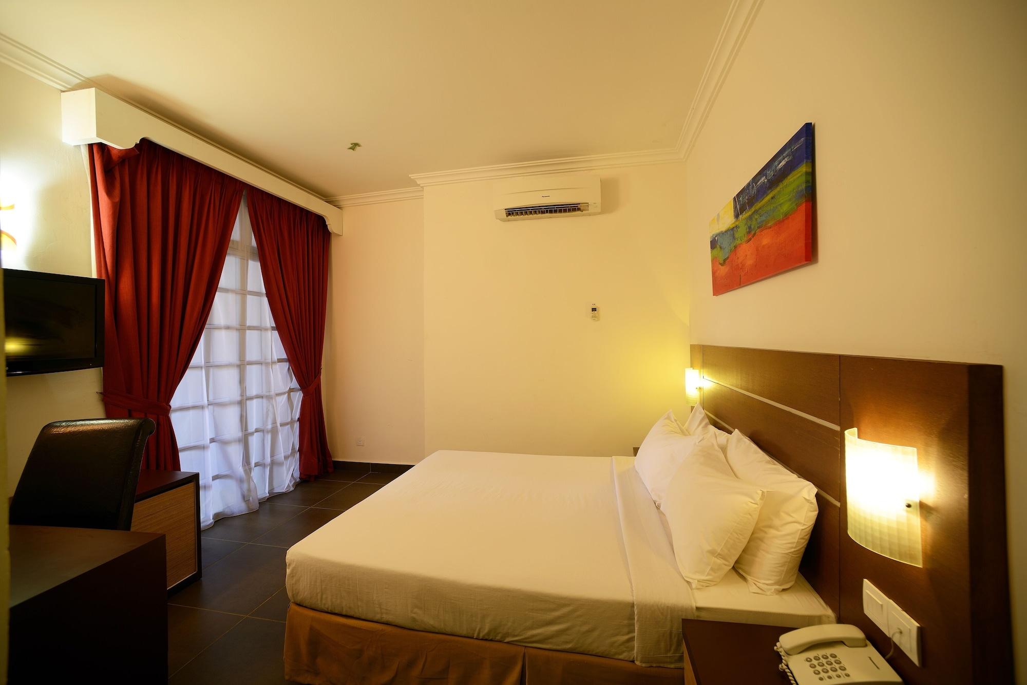 Bella Vista Express Hotel Pantai Cenang  Exteriér fotografie