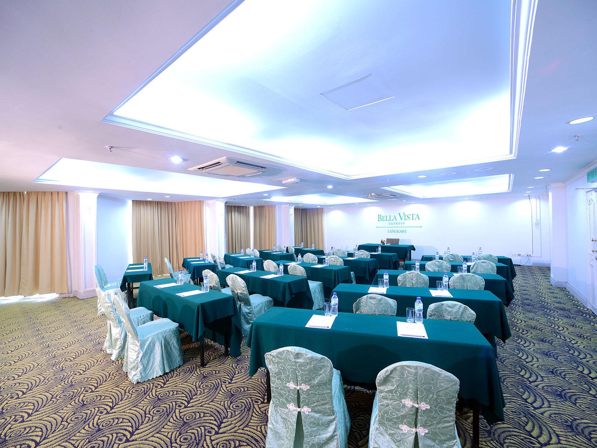 Bella Vista Express Hotel Pantai Cenang  Exteriér fotografie