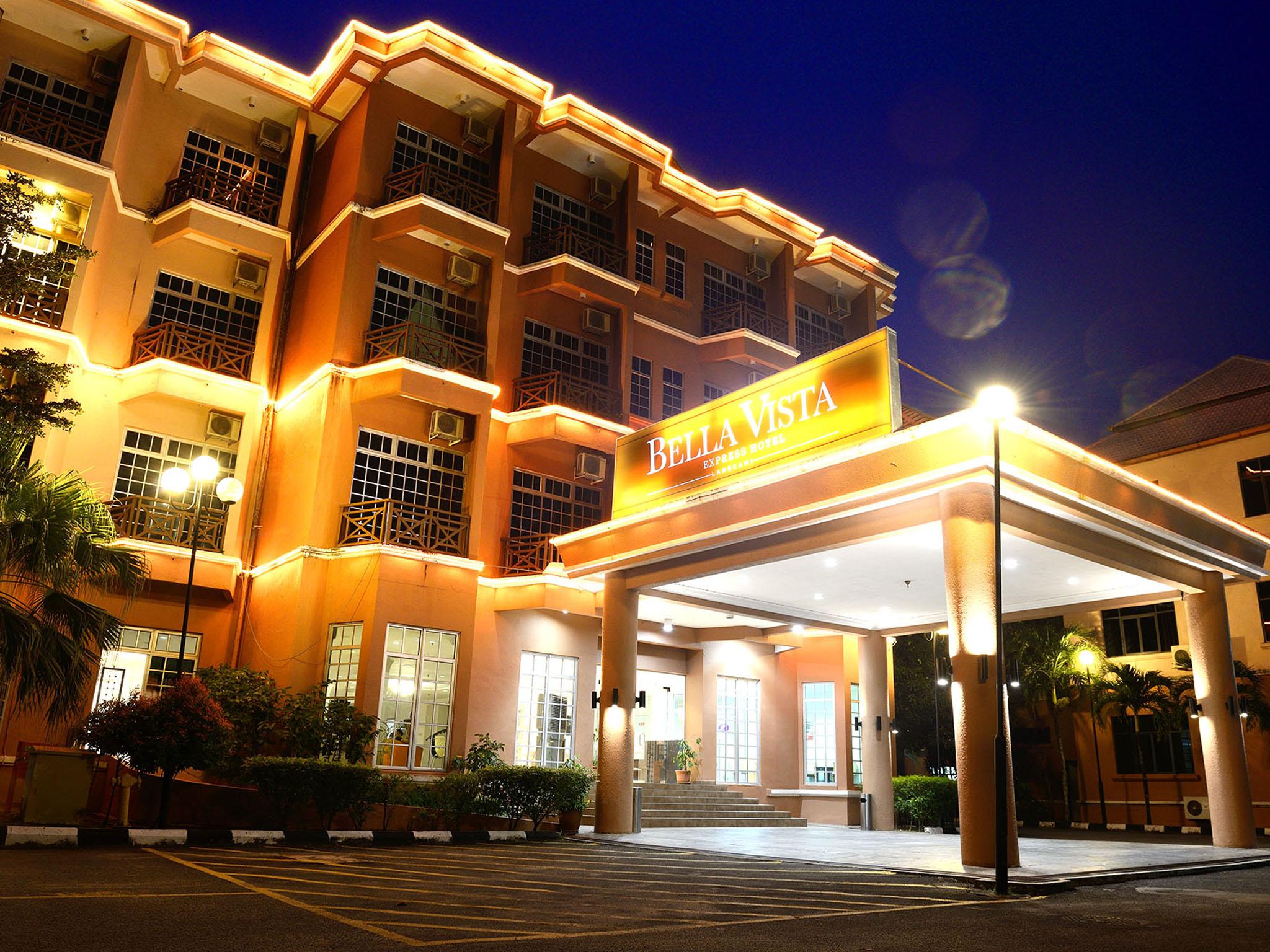 Bella Vista Express Hotel Pantai Cenang  Exteriér fotografie