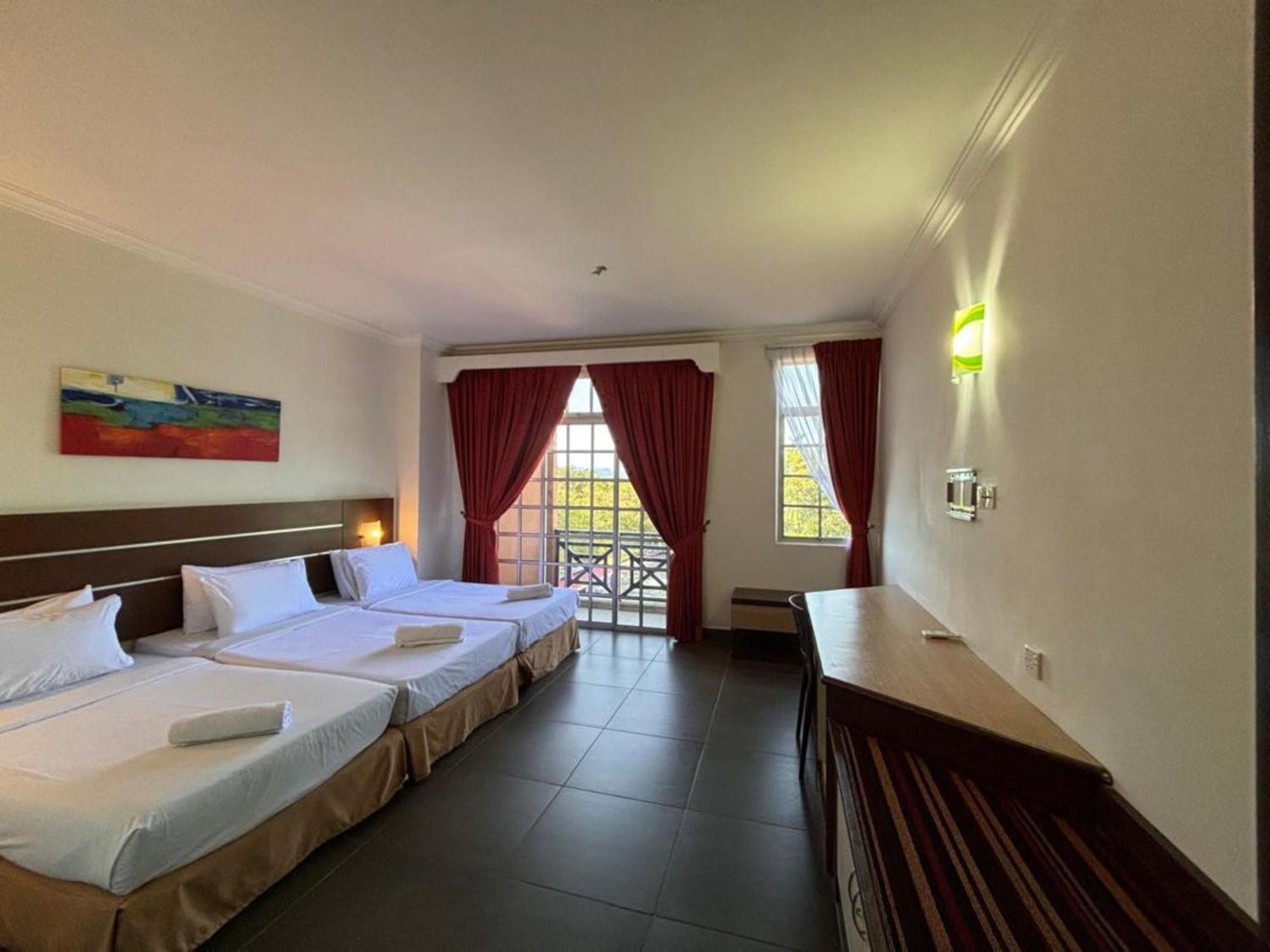 Bella Vista Express Hotel Pantai Cenang  Exteriér fotografie