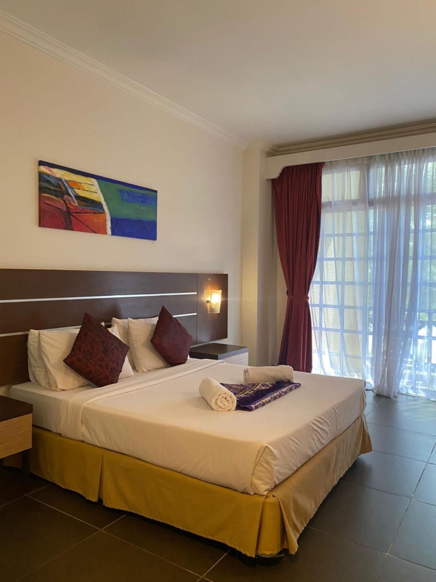 Bella Vista Express Hotel Pantai Cenang  Exteriér fotografie