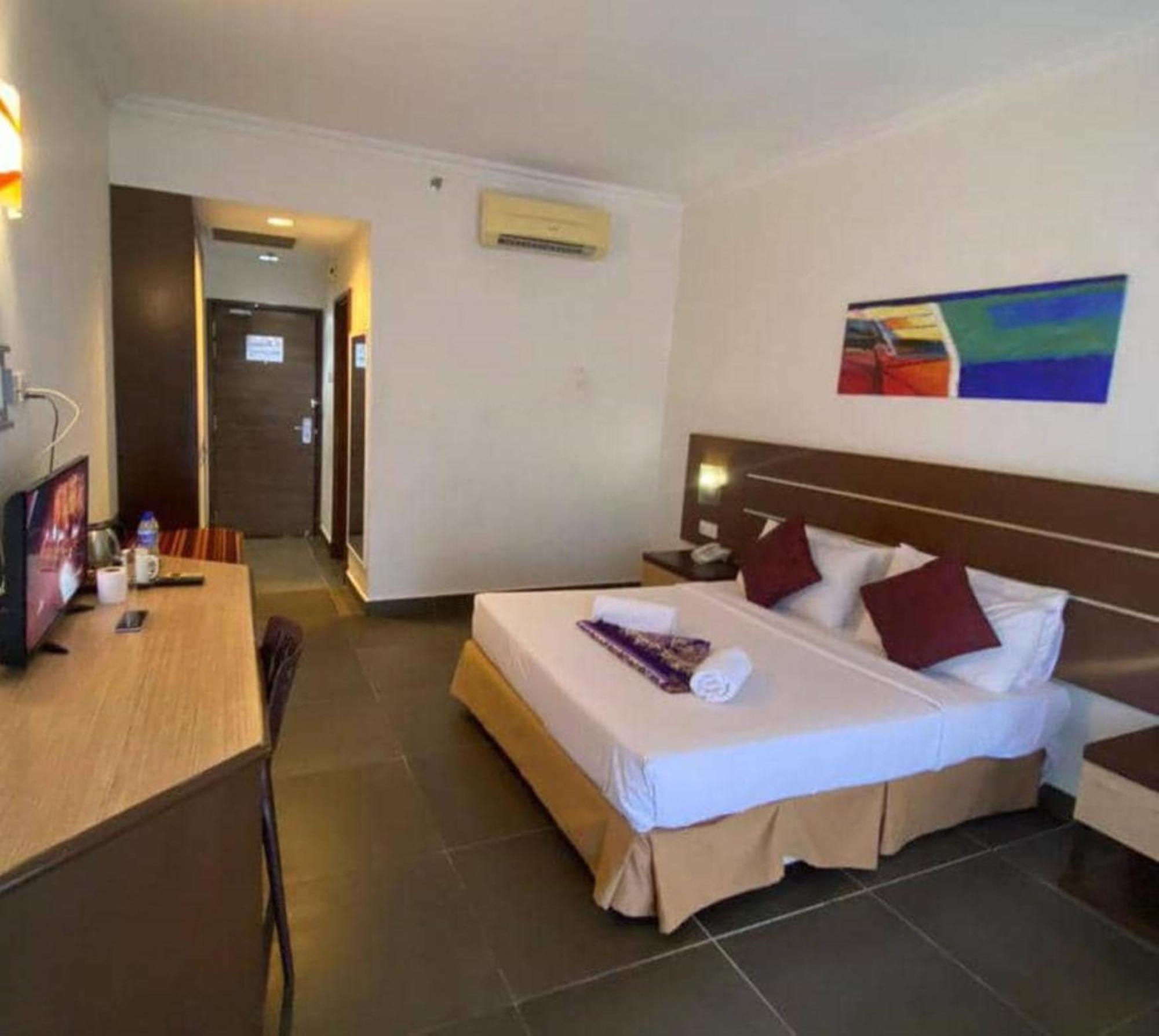 Bella Vista Express Hotel Pantai Cenang  Exteriér fotografie