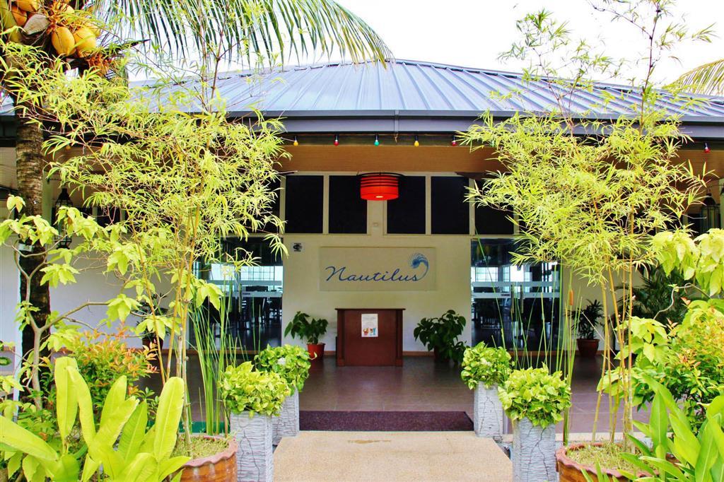 Bella Vista Express Hotel Pantai Cenang  Exteriér fotografie
